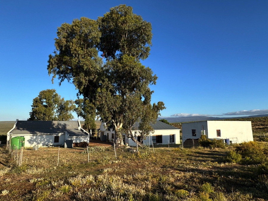 10 Bedroom Property for Sale in Barrydale Western Cape